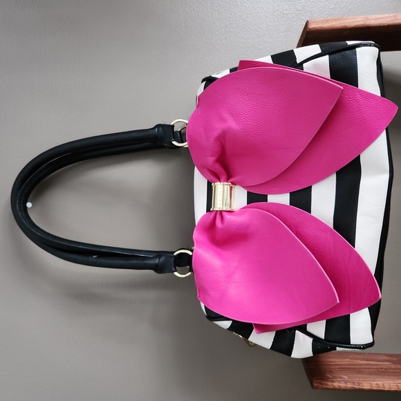 Betsey Johnson Handbags - Betsy Johnson black and white stripe large hot pink bow accent satchel